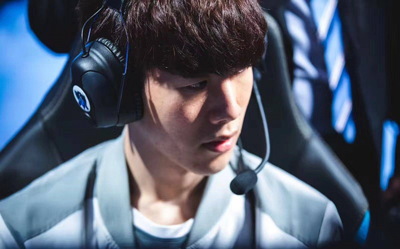 现年17岁！donk游戏时长即将达到15000小时