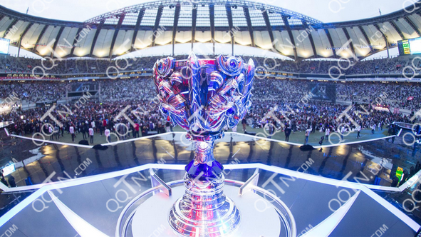 安德斯·布卢梅已经失去了解说工作——他已经评论了18个Major赛事